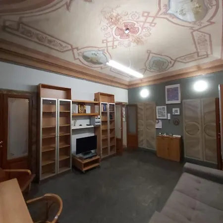 Pallavicino Nel Centro Storico Di * Cremona