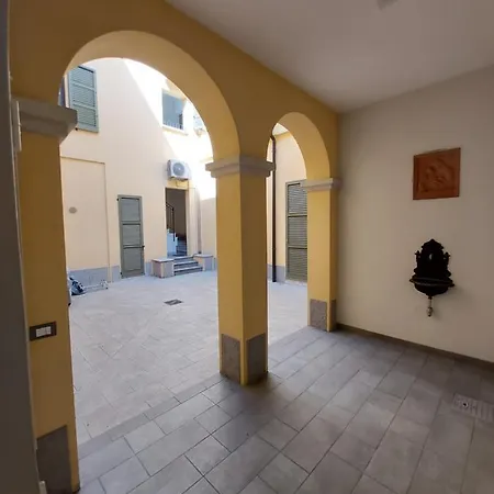 Pallavicino Nel Centro Storico Di